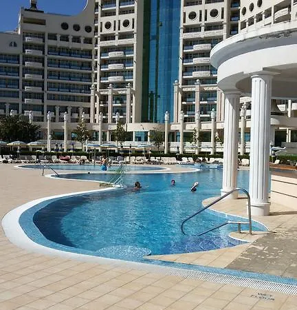 Private Apartment At Sunset Resort Pomorie 포마리