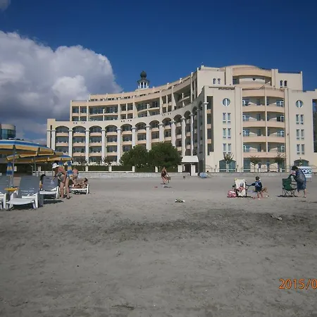 아파트 Private Apartment At Sunset Resort Pomorie *